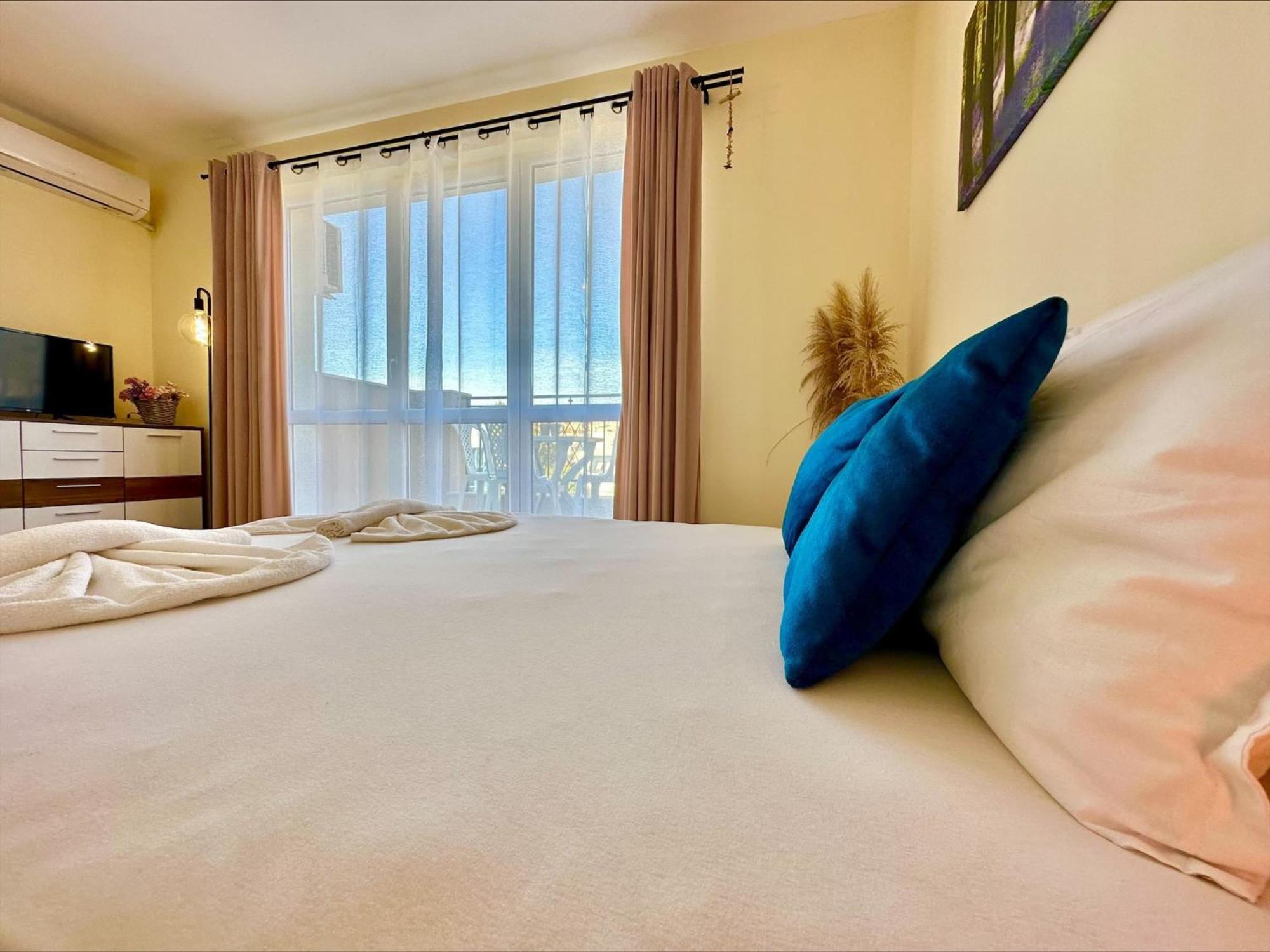 Ipanema Beach - Menada Apartments Sweti Wlas Zimmer foto