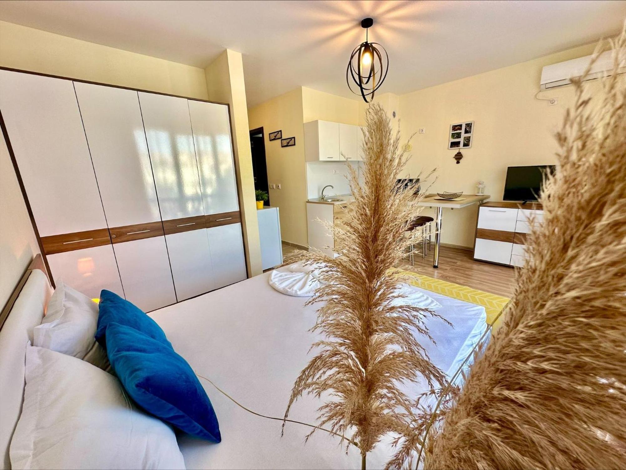 Ipanema Beach - Menada Apartments Sweti Wlas Zimmer foto